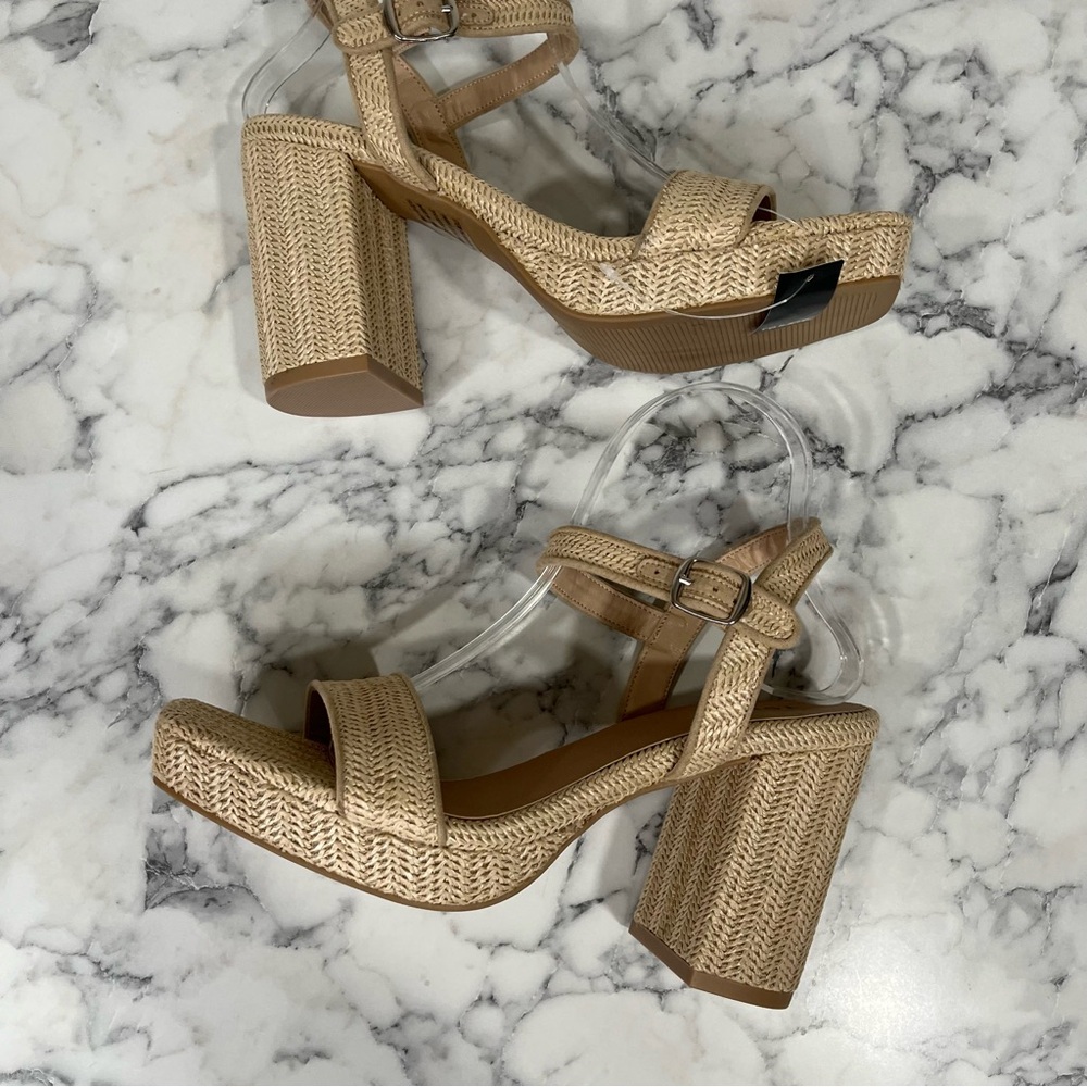 TORRID Raffia Platform Heel Sandal Size 10WW 10 Extra Wide NWT Boho Natural - Picture 8 of 13